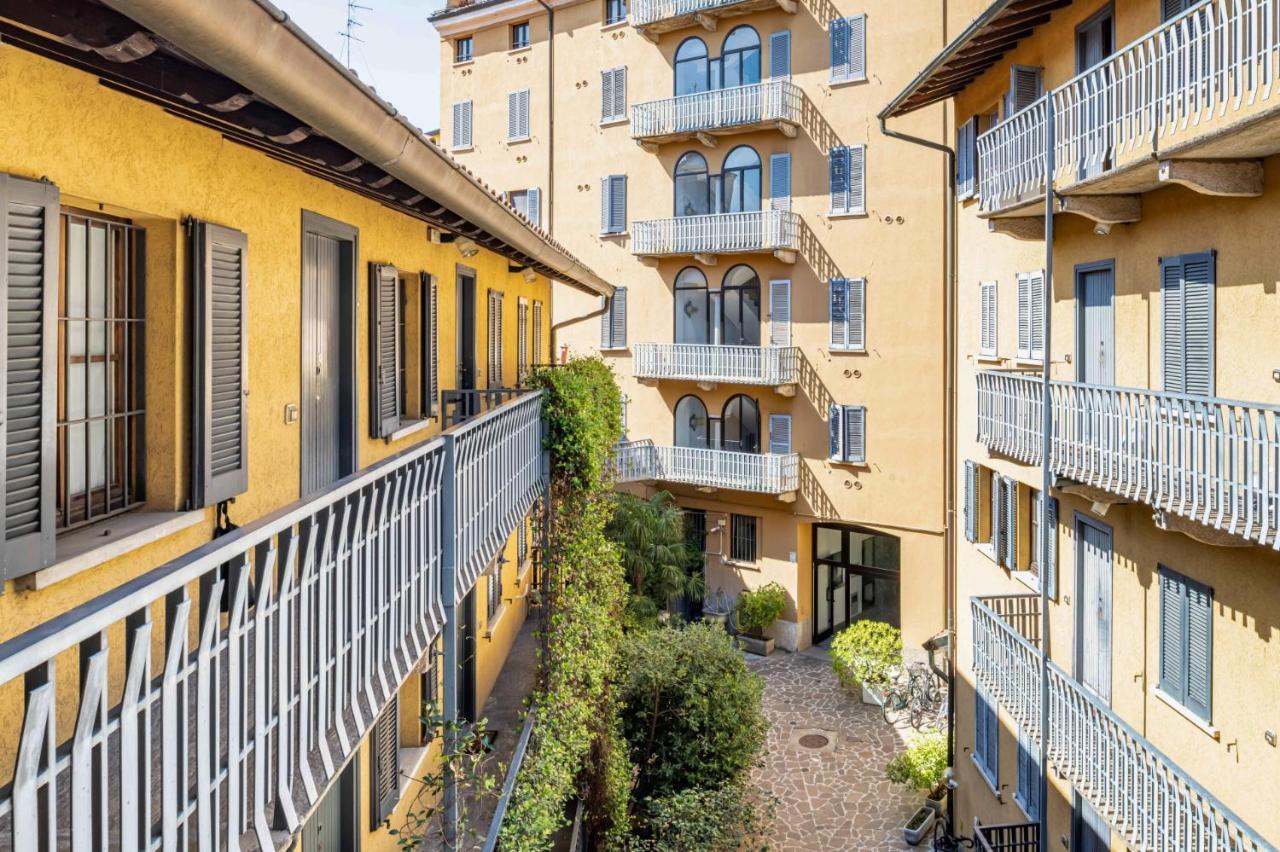 Easylife - Romantico Appartamento Sulla Darsena Mailand Exterior foto