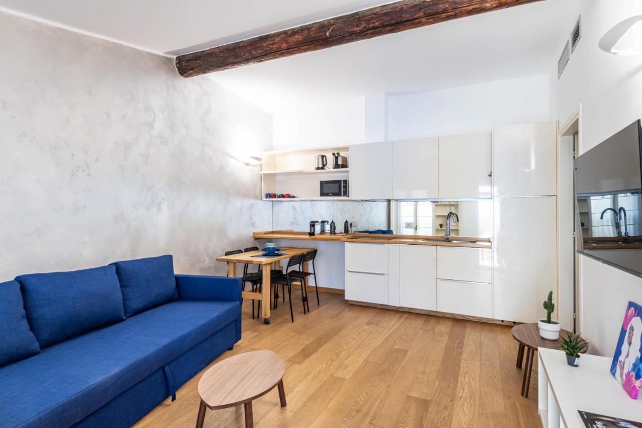 Easylife - Romantico Appartamento Sulla Darsena Mailand Exterior foto