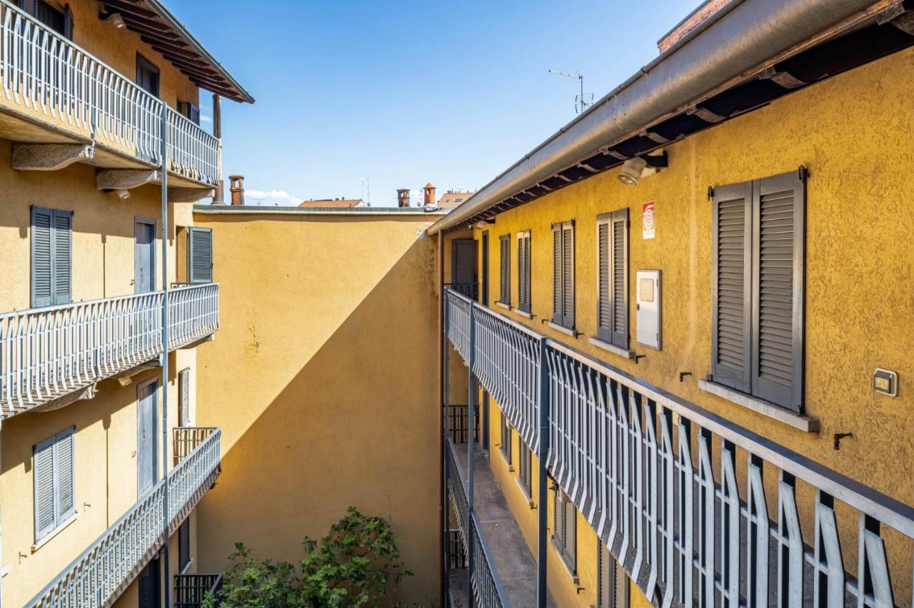Easylife - Romantico Appartamento Sulla Darsena Mailand Exterior foto